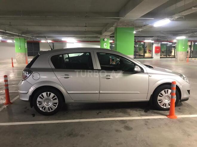 Opel Astra 2008, 220,000 km - 1.3 l - Bakı