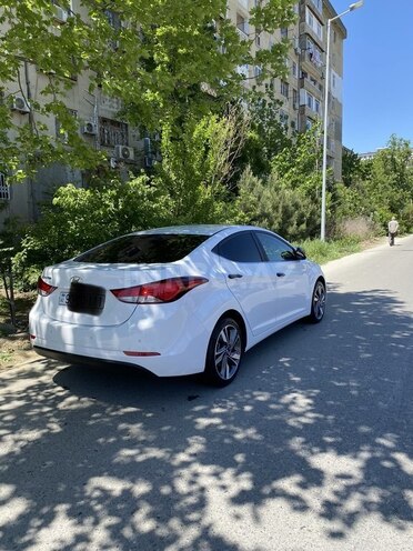 Hyundai Elantra 2014, 121,233 km - 1.8 l - Bakı
