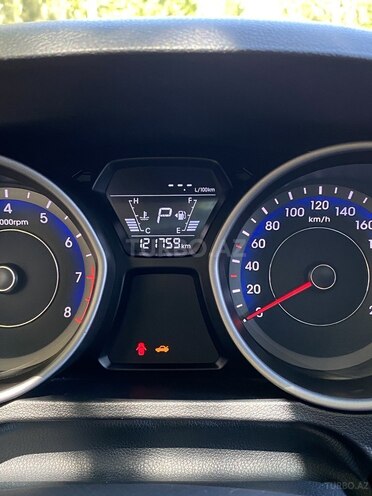 Hyundai Elantra 2014, 121,233 km - 1.8 l - Bakı