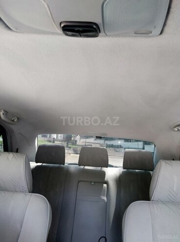 Mercedes E 240 1999, 212,119 km - 2.4 l - Şəki