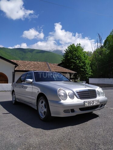 Mercedes E 240 1999, 212,119 km - 2.4 l - Şəki