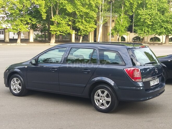 Opel Astra 2006, 173,000 km - 1.4 л - Mingəçevir