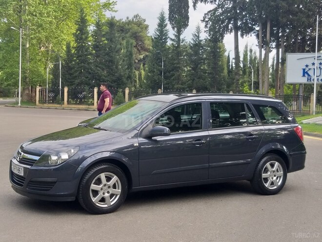 Opel Astra 2006, 173,000 km - 1.4 л - Mingəçevir