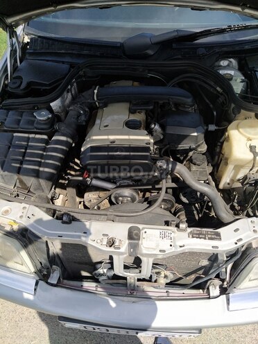Mercedes C 200 1997, 327,147 km - 2.0 л - Bərdə