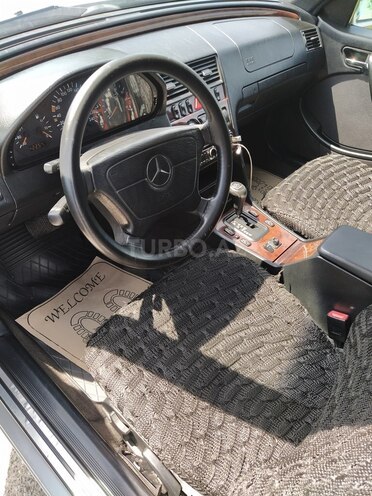 Mercedes C 200 1997, 327,147 km - 2.0 л - Bərdə