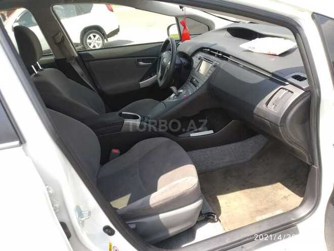 Toyota Prius 2013, 170,000 km - 1.8 l - Bakı