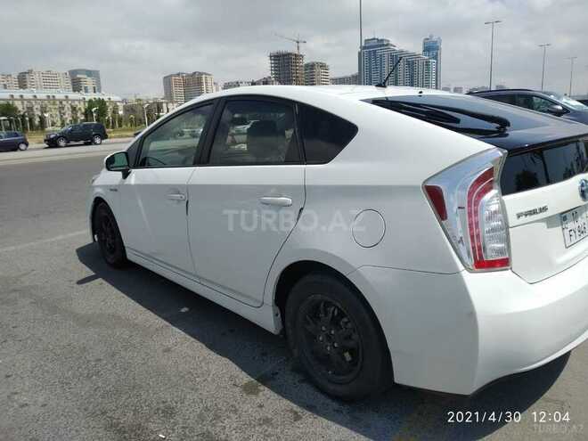 Toyota Prius 2013, 170,000 km - 1.8 l - Bakı