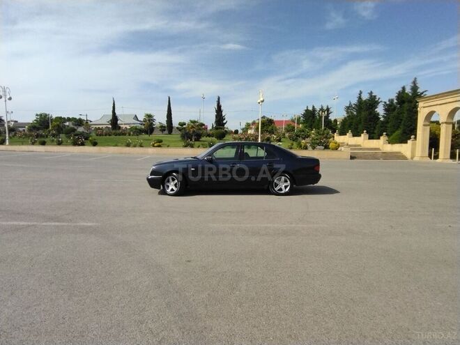 Mercedes E 220 1998, 540,000 km - 2.2 l - Bərdə
