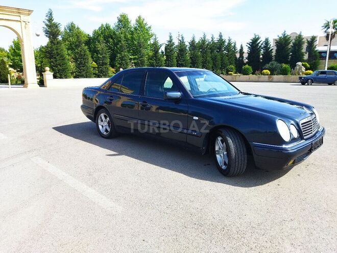 Mercedes E 220 1998, 540,000 km - 2.2 l - Bərdə