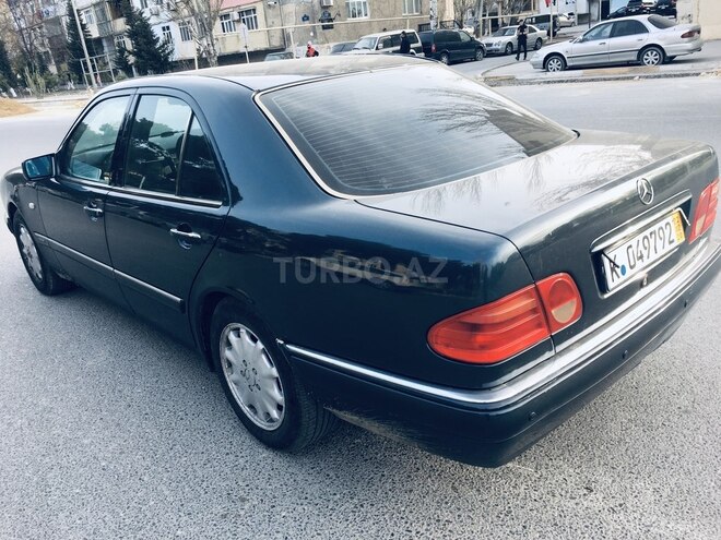 Mercedes E 300 1996, 241,041 km - 3.0 л - Sumqayıt