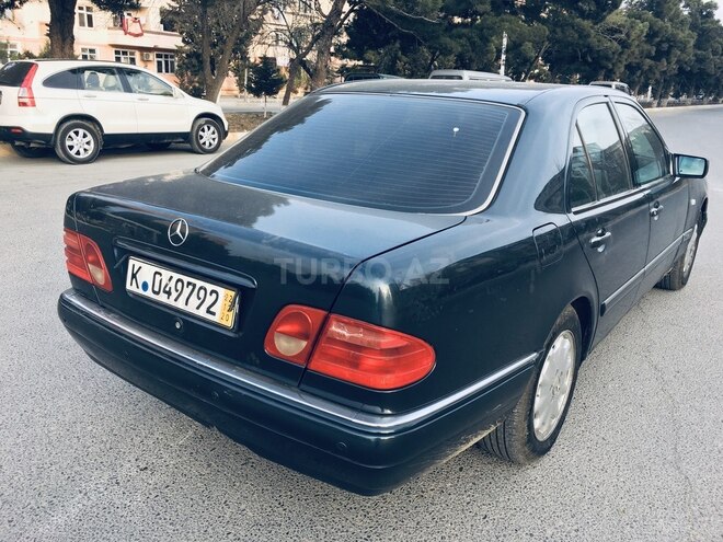Mercedes E 300 1996, 241,041 km - 3.0 л - Sumqayıt