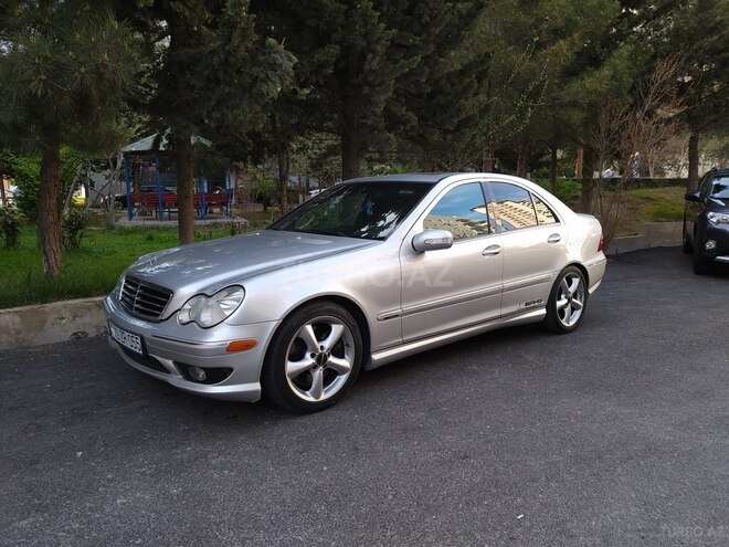 Mercedes C 230 2006, 268,000 km - 2.5 l - Bakı