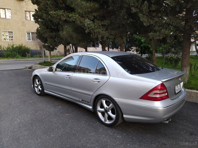 Mercedes C 230 2006, 268,000 km - 2.5 l - Bakı