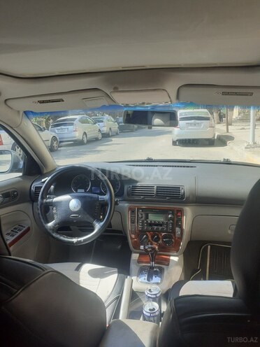 Volkswagen Passat 2004, 227,177 km - 1.8 l - Gəncə