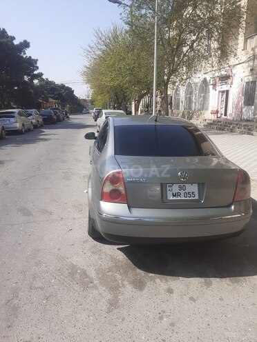 Volkswagen Passat 2004, 227,177 km - 1.8 l - Gəncə