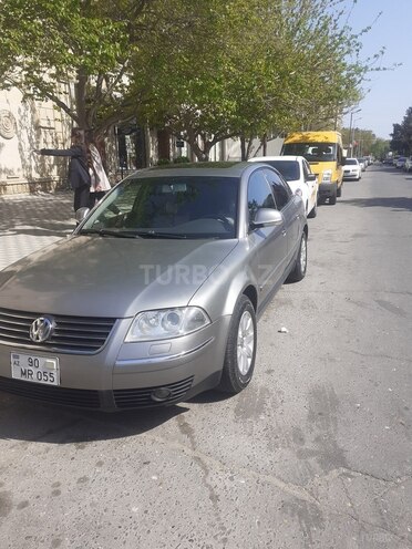Volkswagen Passat 2004, 227,177 km - 1.8 l - Gəncə