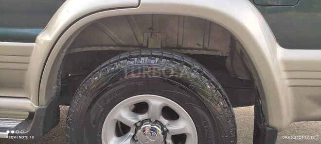 Mitsubishi Pajero 1996, 423,909 km - 2.8 l - İsmayıllı