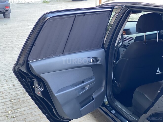 Opel Astra 2009, 182,000 km - 1.3 л - Bakı