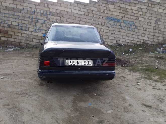 Mercedes  1990, 600,256 km - 3.0 l - Bakı