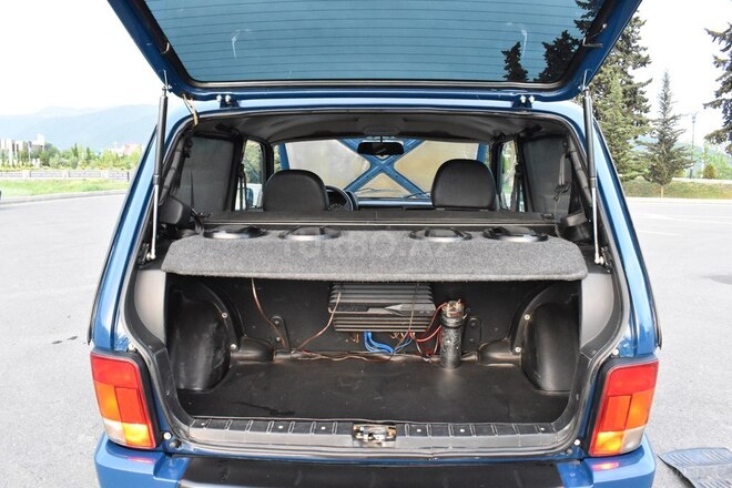 LADA (VAZ) Niva 2015, 46,272 km - 1.7 л - Qax