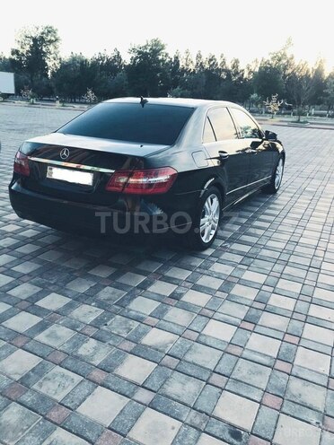 Mercedes E 220 2009, 330,000 km - 2.2 л - Şirvan