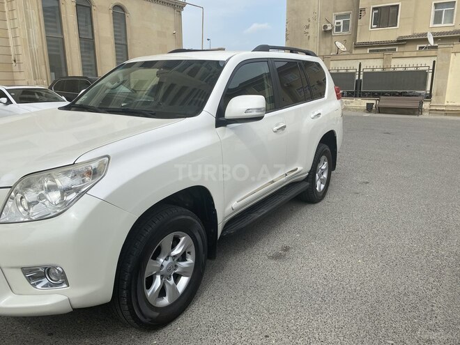 Toyota Prado 2010, 180,000 km - 2.7 л - Bakı