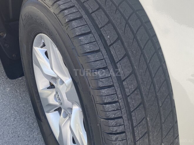 Toyota Prado 2010, 180,000 km - 2.7 л - Bakı