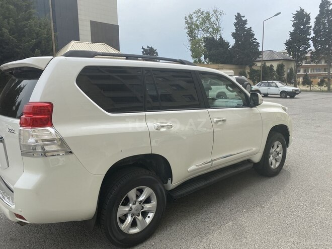 Toyota Prado 2010, 180,000 km - 2.7 л - Bakı