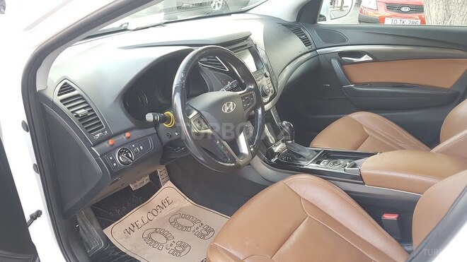 Hyundai i40 2015, 95,800 km - 1.7 l - Bakı