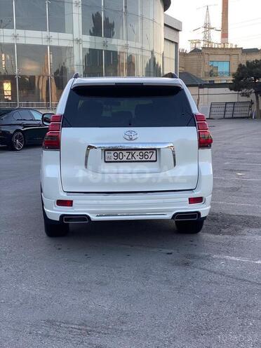 Toyota Prado 2010, 240,000 km - 2.7 л - Bakı