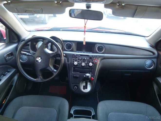 Mitsubishi Outlander 2003, 242,000 km - 2.4 l - Şirvan