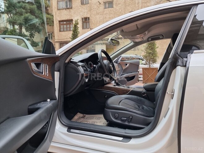 Audi A7 2013, 150,000 km - 3.0 л - Bakı