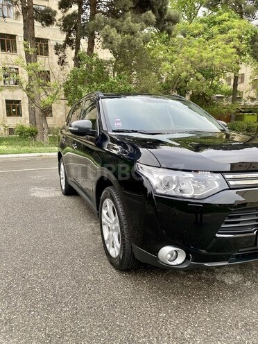 Mitsubishi Outlander 2014, 66,000 km - 2.4 l - Bakı