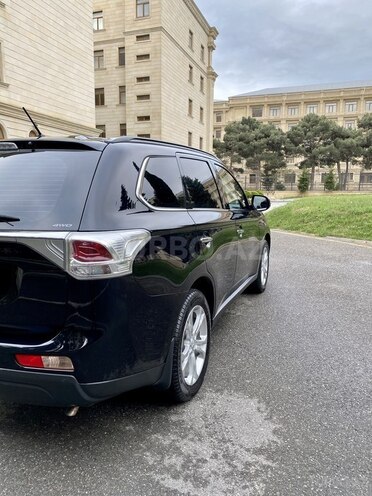 Mitsubishi Outlander 2014, 66,000 km - 2.4 l - Bakı
