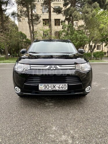 Mitsubishi Outlander 2014, 66,000 km - 2.4 l - Bakı