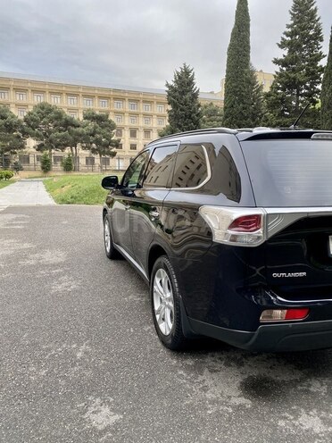 Mitsubishi Outlander 2014, 66,000 km - 2.4 l - Bakı