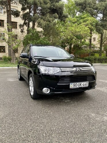 Mitsubishi Outlander 2014, 66,000 km - 2.4 l - Bakı
