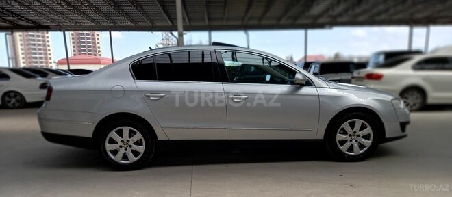 Volkswagen Passat 2006, 248,700 km - 2.0 l - Gəncə