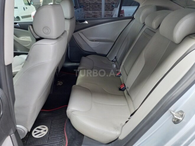 Volkswagen Passat 2006, 248,700 km - 2.0 l - Gəncə