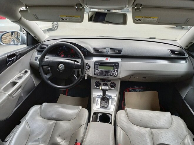Volkswagen Passat 2006, 248,700 km - 2.0 l - Gəncə