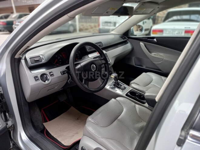 Volkswagen Passat 2006, 248,700 km - 2.0 l - Gəncə