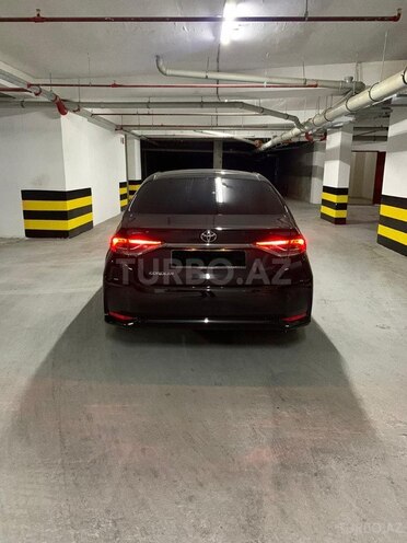 Toyota Corolla 2020, 15,000 km - 1.6 л - Bakı