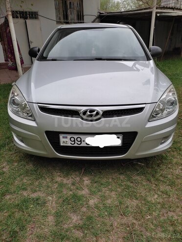 Hyundai i30 2007, 188,000 km - 1.4 л - Salyan