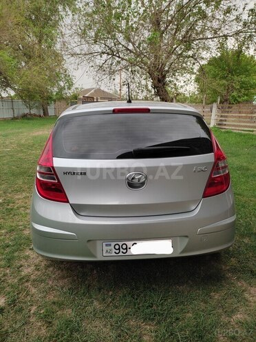 Hyundai i30 2007, 188,000 km - 1.4 л - Salyan