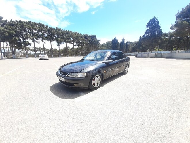Opel Vectra 1996, 325,412 km - 1.8 l - Sumqayıt