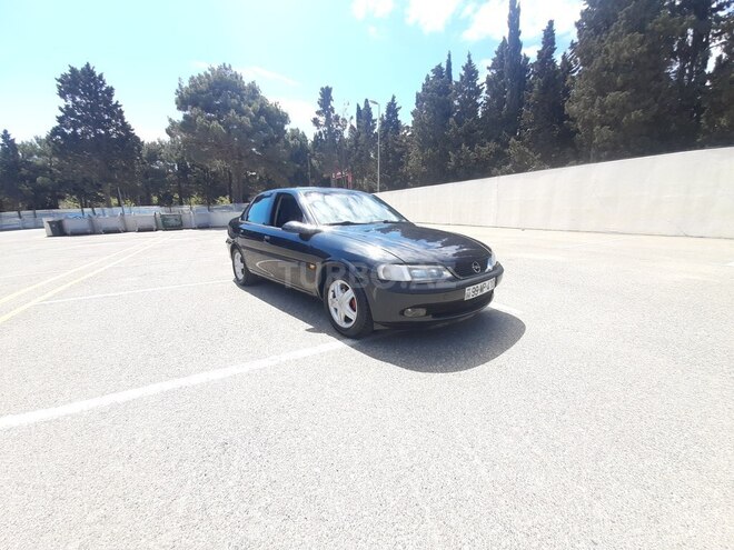 Opel Vectra 1996, 325,412 km - 1.8 l - Sumqayıt