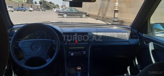 Mercedes C 200 1998, 371,000 km - 2.0 л - Bakı