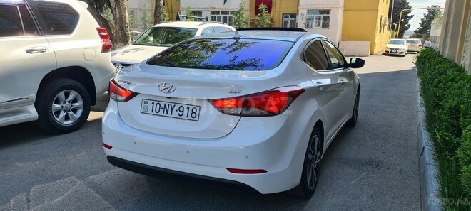 Hyundai Elantra 2015, 140,121 km - 1.8 l - Bakı