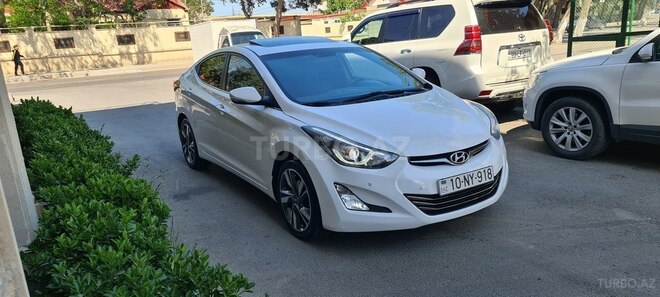 Hyundai Elantra 2015, 140,121 km - 1.8 l - Bakı