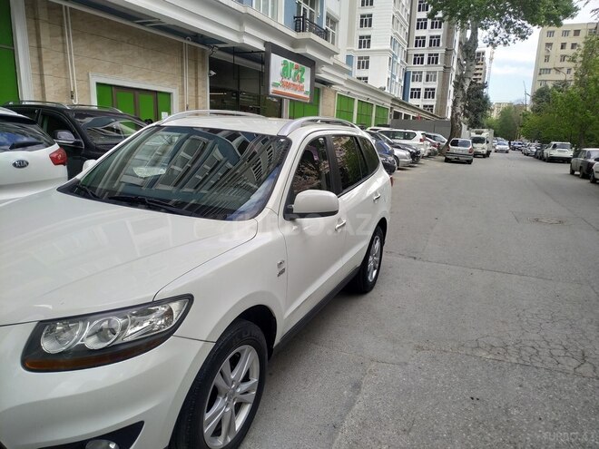 Hyundai Santa Fe 2011, 142,890 km - 2.0 l - Bakı